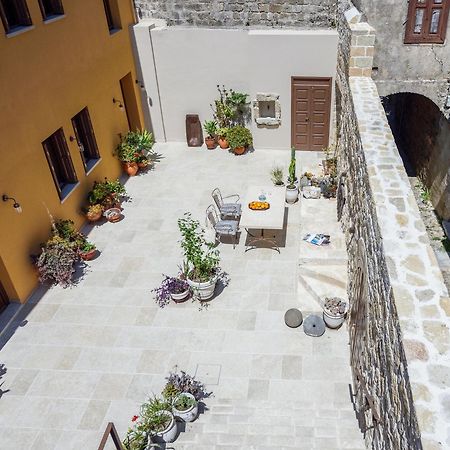 Spanish Knights Inn Rhodes City Extérieur photo