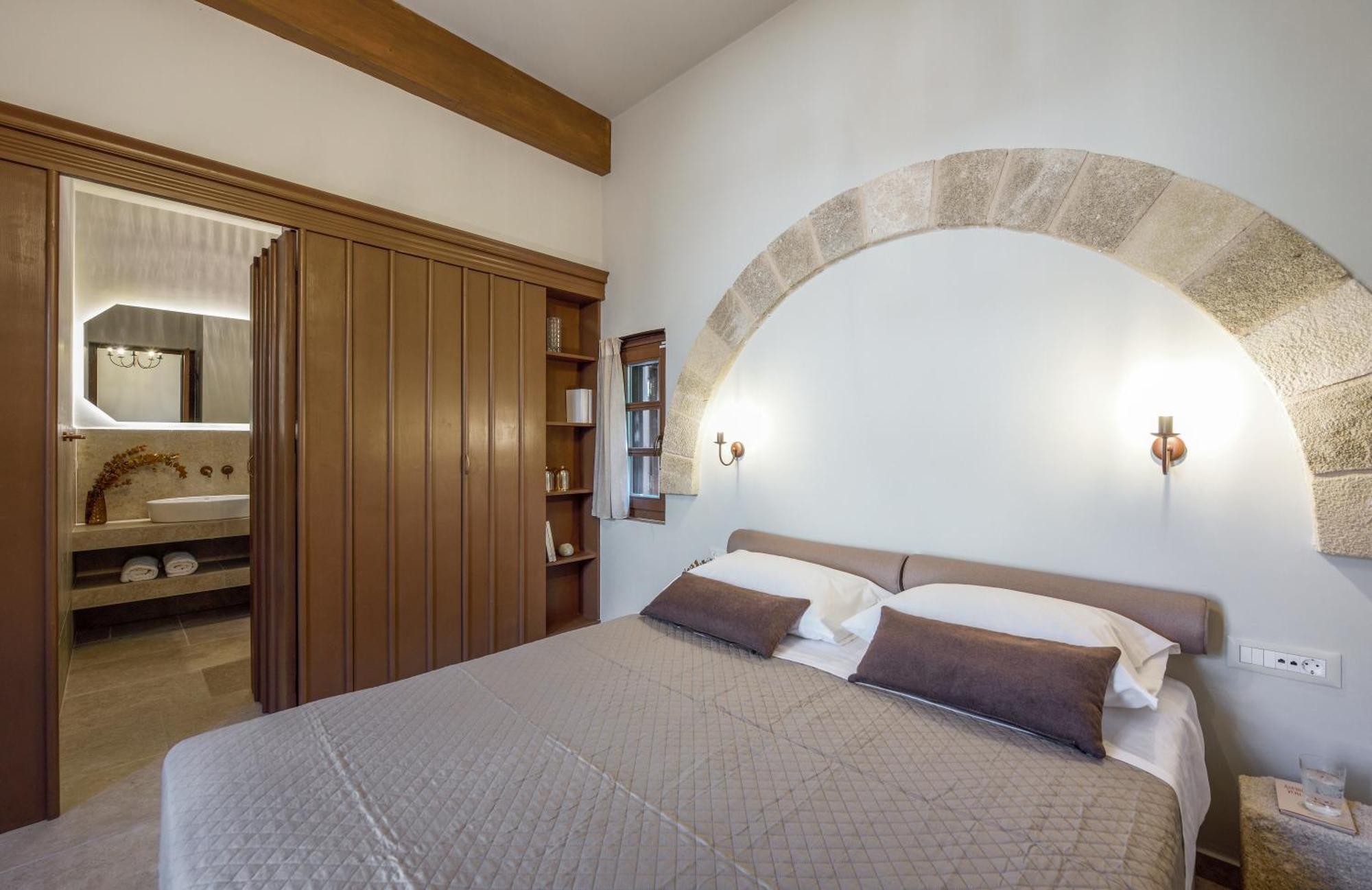 Spanish Knights Inn Rhodes City Extérieur photo