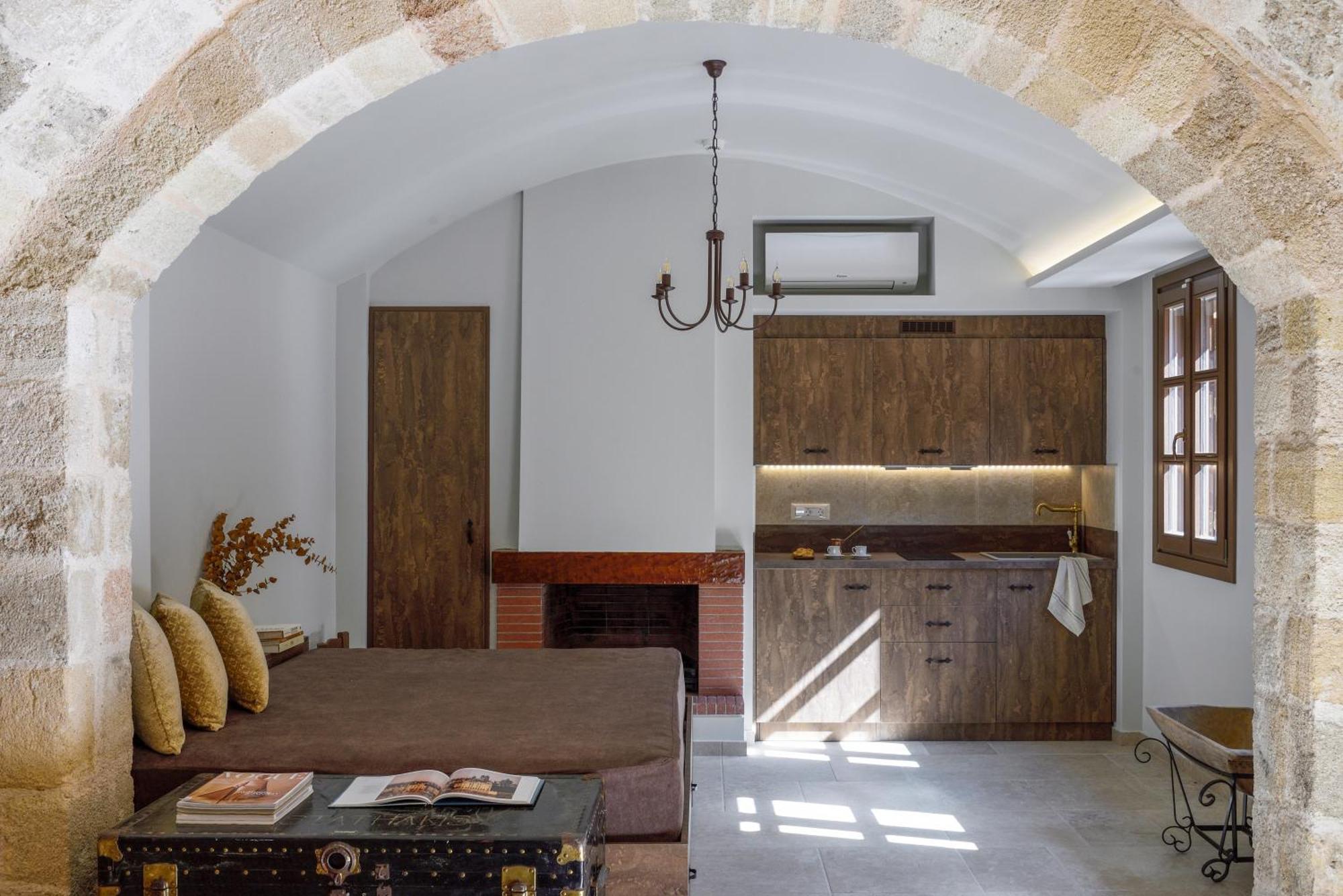 Spanish Knights Inn Rhodes City Extérieur photo